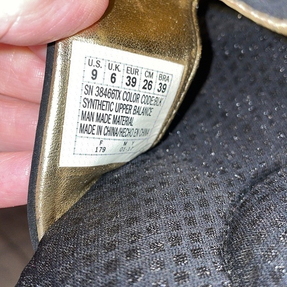 Skechers, black wedge sandals, size 9 - Picture 4 of 7